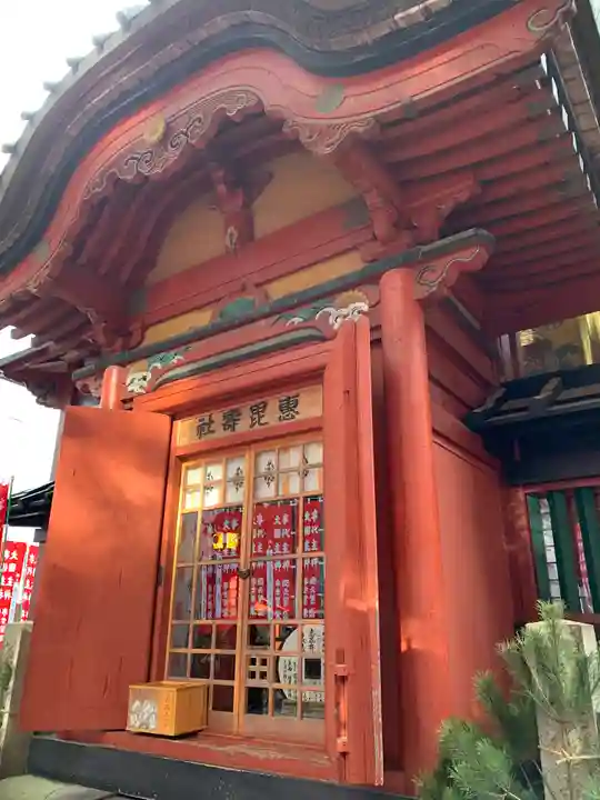 北口本宮冨士浅間神社の末社・摂社