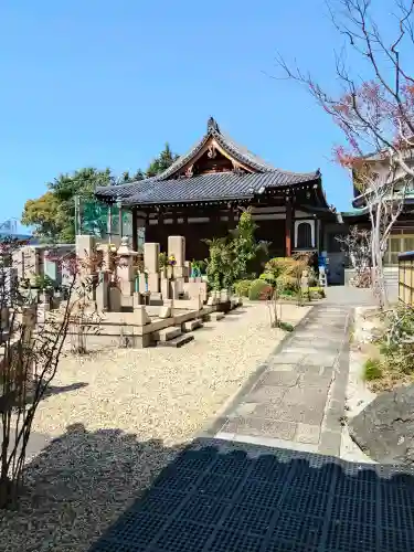 天暁院の{uncategorized: "未分類", other: "その他", undefined: "問題あり", building: "その他建物", grave: "お墓", sacred_gate: "鳥居", guardian: "狛犬", statue: "像", buddha: "仏像", history: "歴史", nature: "自然", garden: "庭園", animal: "動物", pagoda: "塔", temizu: "手水舎", mountain_gate: "山門・神門", sanctuary: "本殿・本堂", subordinate: "末社・摂社", art: "芸術", scenery: "景色", jizo: "地蔵", ema: "絵馬", goshuin: "御朱印", omikuji: "おみくじ", items: "授与品その他", amulet: "お守り", goshuincho: "御朱印帳", eats: "食事", festival: "お祭り", votive_dance: "神楽", shichigosan: "七五三参", wedding: "結婚式", experience: "体験その他", initially: "初詣", around: "周辺", anti_infection: "感染症対策"}