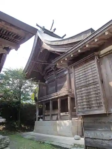 白人神社の本殿・本堂