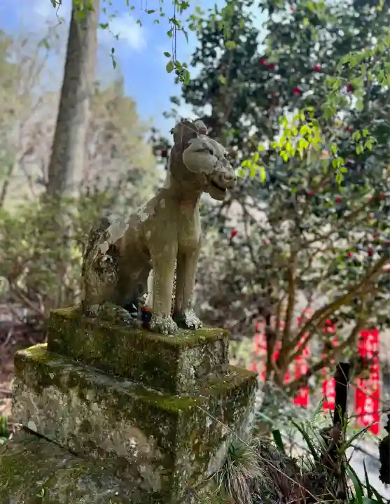 開道石割稲荷神社(山梨県)