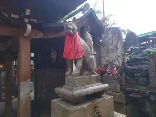 伏見豊川稲荷本宮の狛犬