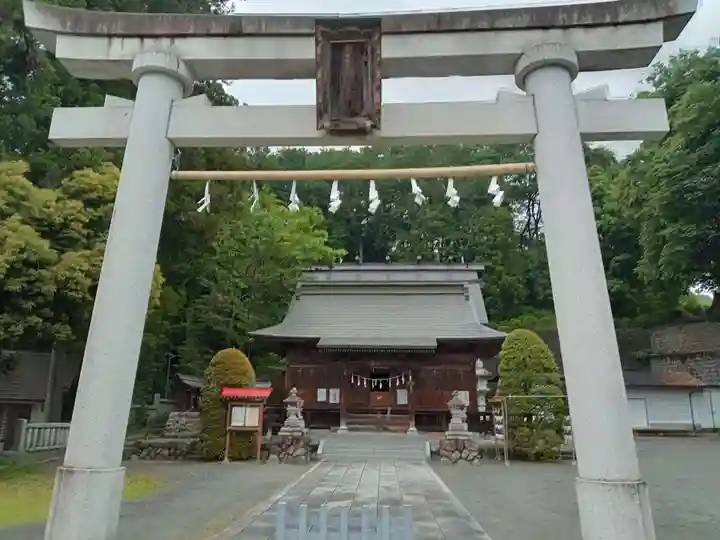 正一位岩走神社(東京都)
