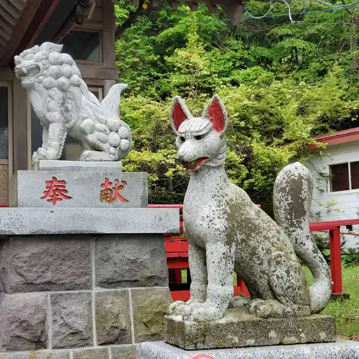 木直稲荷神社の狛犬