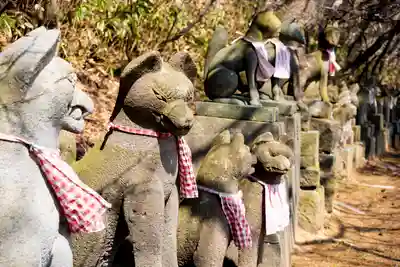 高山稲荷神社の狛犬
