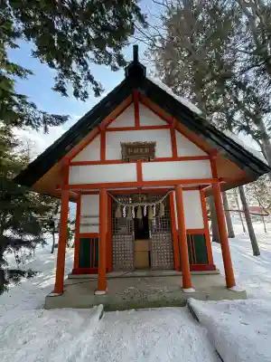 長沼相馬神社の{uncategorized: "未分類", other: "その他", undefined: "問題あり", building: "その他建物", grave: "お墓", sacred_gate: "鳥居", guardian: "狛犬", statue: "像", buddha: "仏像", history: "歴史", nature: "自然", garden: "庭園", animal: "動物", pagoda: "塔", temizu: "手水舎", mountain_gate: "山門・神門", sanctuary: "本殿・本堂", subordinate: "末社・摂社", art: "芸術", scenery: "景色", jizo: "地蔵", ema: "絵馬", goshuin: "御朱印", omikuji: "おみくじ", items: "授与品その他", amulet: "お守り", goshuincho: "御朱印帳", eats: "食事", festival: "お祭り", votive_dance: "神楽", shichigosan: "七五三参", wedding: "結婚式", experience: "体験その他", initially: "初詣", around: "周辺", anti_infection: "感染症対策"}