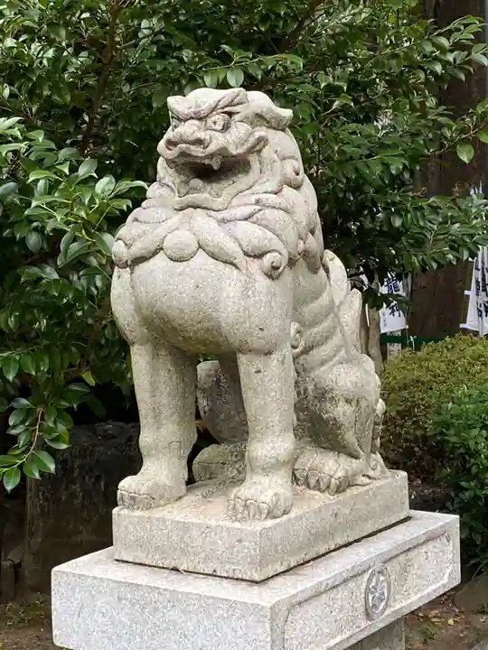 日置神社の狛犬