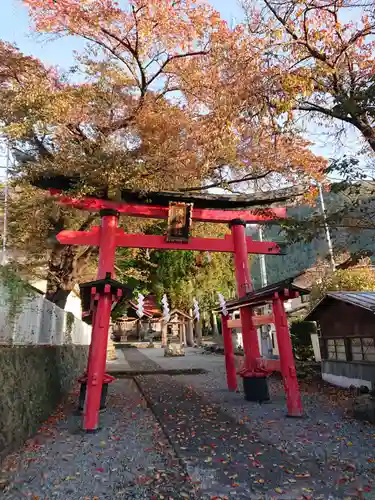 浅間日月神社の鳥居