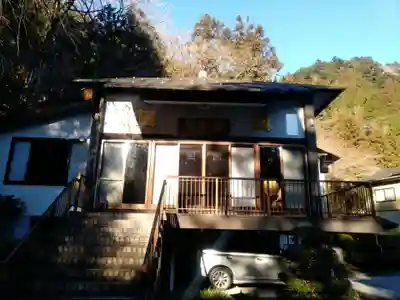 蓮華寺の本殿・本堂