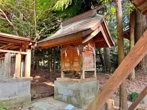 国造神社の末社