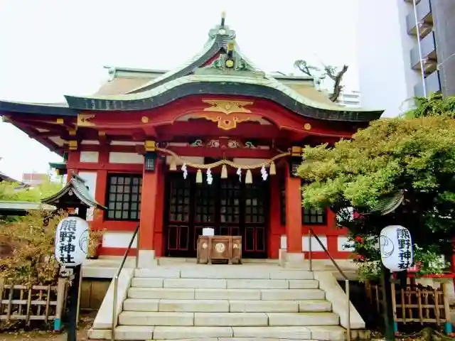 東神奈川熊野神社の本殿・本堂