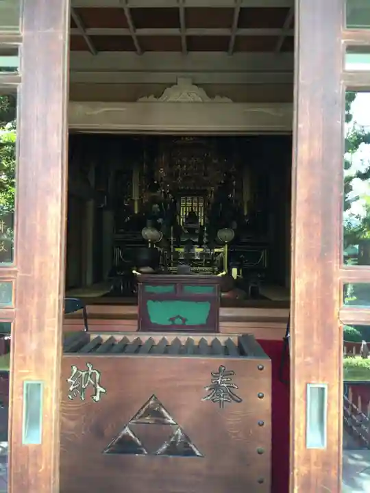 蓮花寺の本殿・本堂