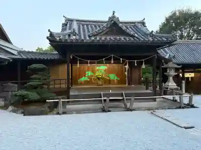 阿智神社の{uncategorized: "未分類", other: "その他", undefined: "問題あり", building: "その他建物", grave: "お墓", sacred_gate: "鳥居", guardian: "狛犬", statue: "像", buddha: "仏像", history: "歴史", nature: "自然", garden: "庭園", animal: "動物", pagoda: "塔", temizu: "手水舎", mountain_gate: "山門・神門", sanctuary: "本殿・本堂", subordinate: "末社・摂社", art: "芸術", scenery: "景色", jizo: "地蔵", ema: "絵馬", goshuin: "御朱印", omikuji: "おみくじ", items: "授与品その他", amulet: "お守り", goshuincho: "御朱印帳", eats: "食事", festival: "お祭り", votive_dance: "神楽", shichigosan: "七五三参", wedding: "結婚式", experience: "体験その他", initially: "初詣", around: "周辺", anti_infection: "感染症対策"}
