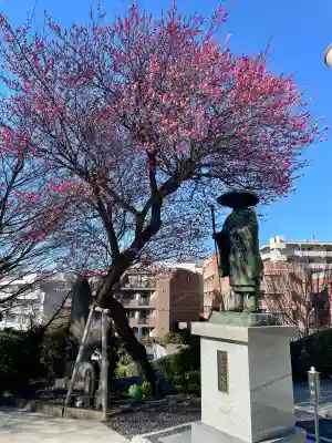 西勝寺の{uncategorized: "未分類", other: "その他", undefined: "問題あり", building: "その他建物", grave: "お墓", sacred_gate: "鳥居", guardian: "狛犬", statue: "像", buddha: "仏像", history: "歴史", nature: "自然", garden: "庭園", animal: "動物", pagoda: "塔", temizu: "手水舎", mountain_gate: "山門・神門", sanctuary: "本殿・本堂", subordinate: "末社・摂社", art: "芸術", scenery: "景色", jizo: "地蔵", ema: "絵馬", goshuin: "御朱印", omikuji: "おみくじ", items: "授与品その他", amulet: "お守り", goshuincho: "御朱印帳", eats: "食事", festival: "お祭り", votive_dance: "神楽", shichigosan: "七五三参", wedding: "結婚式", experience: "体験その他", initially: "初詣", around: "周辺", anti_infection: "感染症対策"}