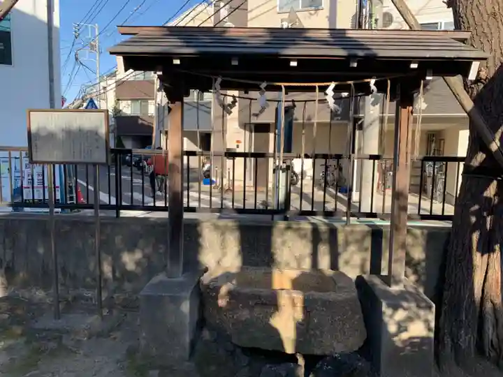 椿神社の手水舎