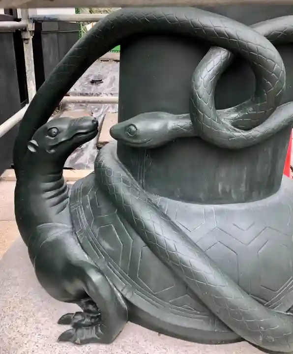 穴八幡宮の狛犬