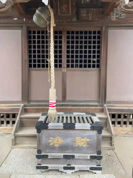 上小岩天祖神社の{uncategorized: "未分類", other: "その他", undefined: "問題あり", building: "その他建物", grave: "お墓", sacred_gate: "鳥居", guardian: "狛犬", statue: "像", buddha: "仏像", history: "歴史", nature: "自然", garden: "庭園", animal: "動物", pagoda: "塔", temizu: "手水舎", mountain_gate: "山門・神門", sanctuary: "本殿・本堂", subordinate: "末社・摂社", art: "芸術", scenery: "景色", jizo: "地蔵", ema: "絵馬", goshuin: "御朱印", omikuji: "おみくじ", items: "授与品その他", amulet: "お守り", goshuincho: "御朱印帳", eats: "食事", festival: "お祭り", votive_dance: "神楽", shichigosan: "七五三参", wedding: "結婚式", experience: "体験その他", initially: "初詣", around: "周辺", anti_infection: "感染症対策"}