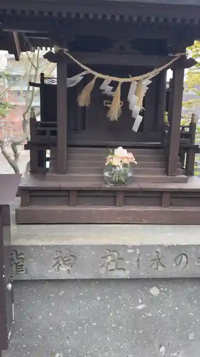 手稲神社の{uncategorized: "未分類", other: "その他", undefined: "問題あり", building: "その他建物", grave: "お墓", sacred_gate: "鳥居", guardian: "狛犬", statue: "像", buddha: "仏像", history: "歴史", nature: "自然", garden: "庭園", animal: "動物", pagoda: "塔", temizu: "手水舎", mountain_gate: "山門・神門", sanctuary: "本殿・本堂", subordinate: "末社・摂社", art: "芸術", scenery: "景色", jizo: "地蔵", ema: "絵馬", goshuin: "御朱印", omikuji: "おみくじ", items: "授与品その他", amulet: "お守り", goshuincho: "御朱印帳", eats: "食事", festival: "お祭り", votive_dance: "神楽", shichigosan: "七五三参", wedding: "結婚式", experience: "体験その他", initially: "初詣", around: "周辺", anti_infection: "感染症対策"}