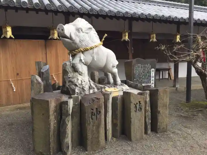 馬見岡綿向神社(滋賀県)