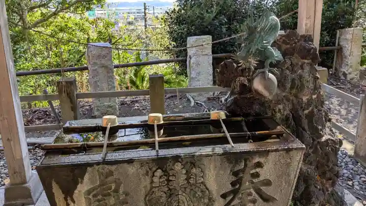 那古寺の手水舎