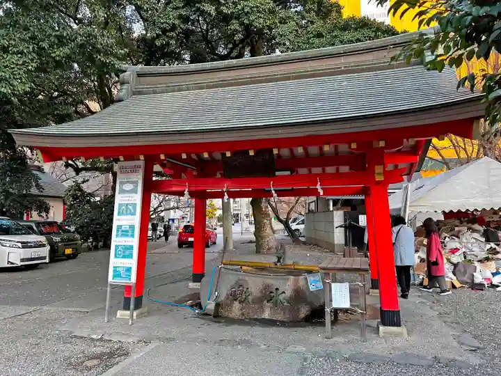 金神社の手水舎
