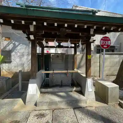 穏田神社の手水舎