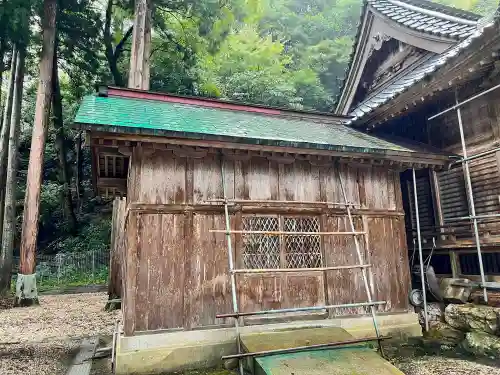 杣山神社の建物その他