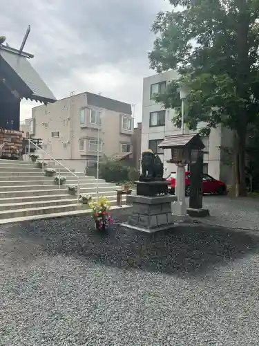 札幌諏訪神社の狛犬