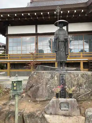 和光院(田島の血不動尊)の像