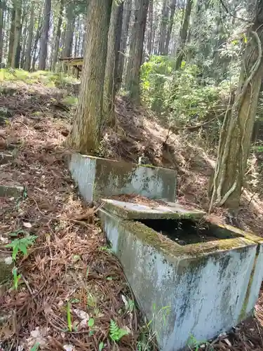 名草厳島神社の建物その他