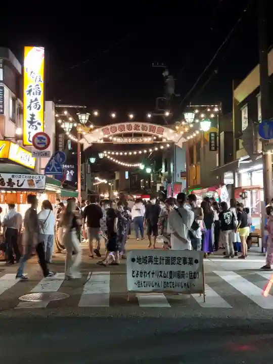 豊川閣 妙厳寺の周辺