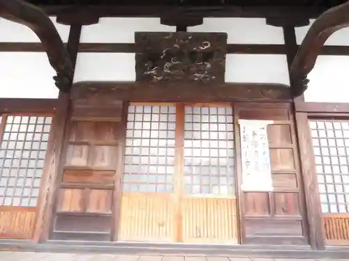 極楽寺の本殿・本堂