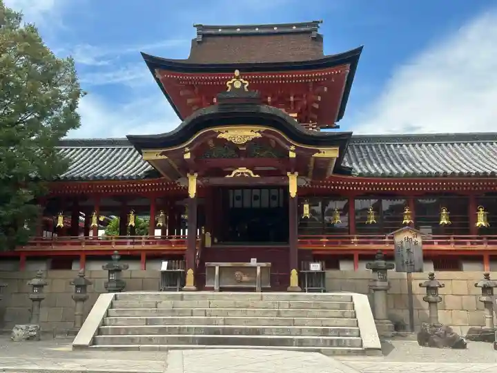 石清水八幡宮の{uncategorized: "未分類", other: "その他", undefined: "問題あり", building: "その他建物", grave: "お墓", sacred_gate: "鳥居", guardian: "狛犬", statue: "像", buddha: "仏像", history: "歴史", nature: "自然", garden: "庭園", animal: "動物", pagoda: "塔", temizu: "手水舎", mountain_gate: "山門・神門", sanctuary: "本殿・本堂", subordinate: "末社・摂社", art: "芸術", scenery: "景色", jizo: "地蔵", ema: "絵馬", goshuin: "御朱印", omikuji: "おみくじ", items: "授与品その他", amulet: "お守り", goshuincho: "御朱印帳", eats: "食事", festival: "お祭り", votive_dance: "神楽", shichigosan: "七五三参", wedding: "結婚式", experience: "体験その他", initially: "初詣", around: "周辺", anti_infection: "感染症対策"}