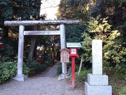 鷲宮神社の末社・摂社