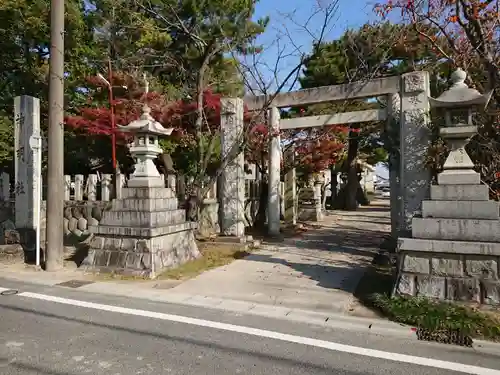 神明社の鳥居