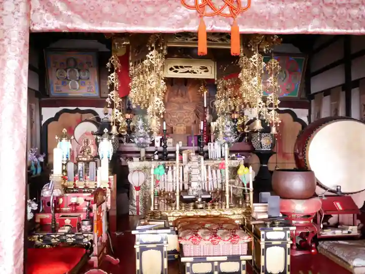 妙見寺の本殿・本堂