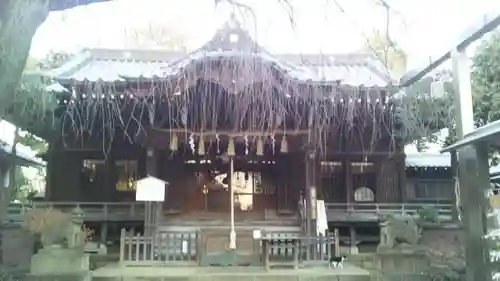 白山神社の本殿