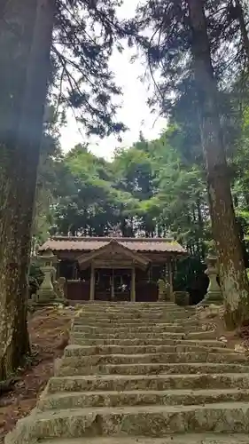 井戸鐘乳穴神社(岡山県)