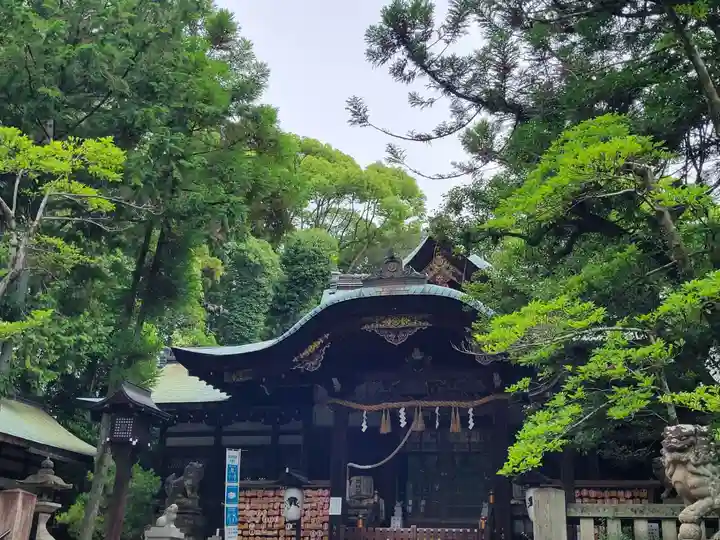 岡崎神社の本殿・本堂