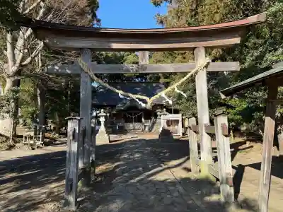 薩都神社の{uncategorized: "未分類", other: "その他", undefined: "問題あり", building: "その他建物", grave: "お墓", sacred_gate: "鳥居", guardian: "狛犬", statue: "像", buddha: "仏像", history: "歴史", nature: "自然", garden: "庭園", animal: "動物", pagoda: "塔", temizu: "手水舎", mountain_gate: "山門・神門", sanctuary: "本殿・本堂", subordinate: "末社・摂社", art: "芸術", scenery: "景色", jizo: "地蔵", ema: "絵馬", goshuin: "御朱印", omikuji: "おみくじ", items: "授与品その他", amulet: "お守り", goshuincho: "御朱印帳", eats: "食事", festival: "お祭り", votive_dance: "神楽", shichigosan: "七五三参", wedding: "結婚式", experience: "体験その他", initially: "初詣", around: "周辺", anti_infection: "感染症対策"}