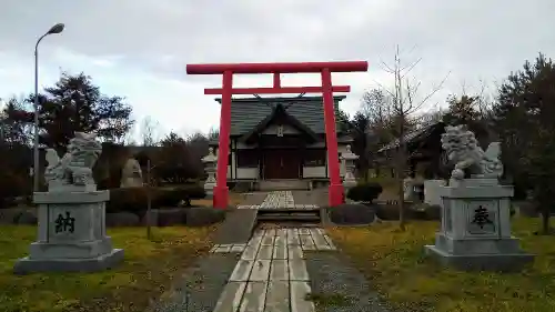 千代ヶ岡神社の鳥居