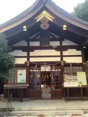 三輪神社の本殿・本堂