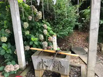 初生衣神社の手水舎