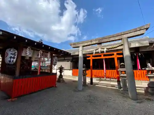 瀧尾神社の末社