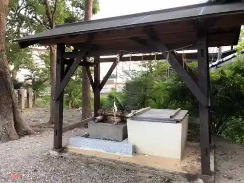 飛鳥田神社の手水舎