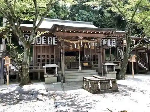 石切劔箭神社の本殿