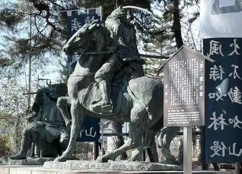 川中島古戦場八幡社の{uncategorized: "未分類", other: "その他", undefined: "問題あり", building: "その他建物", grave: "お墓", sacred_gate: "鳥居", guardian: "狛犬", statue: "像", buddha: "仏像", history: "歴史", nature: "自然", garden: "庭園", animal: "動物", pagoda: "塔", temizu: "手水舎", mountain_gate: "山門・神門", sanctuary: "本殿・本堂", subordinate: "末社・摂社", art: "芸術", scenery: "景色", jizo: "地蔵", ema: "絵馬", goshuin: "御朱印", omikuji: "おみくじ", items: "授与品その他", amulet: "お守り", goshuincho: "御朱印帳", eats: "食事", festival: "お祭り", votive_dance: "神楽", shichigosan: "七五三参", wedding: "結婚式", experience: "体験その他", initially: "初詣", around: "周辺", anti_infection: "感染症対策"}