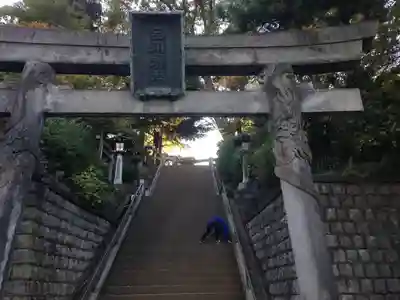 品川神社の鳥居