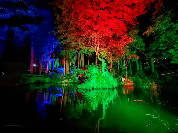 諏訪大社下社秋宮(長野県)