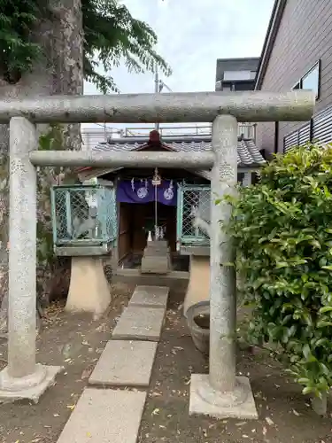 御嶽神社（小児玉稲荷社）の末社