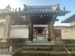 長円寺の山門